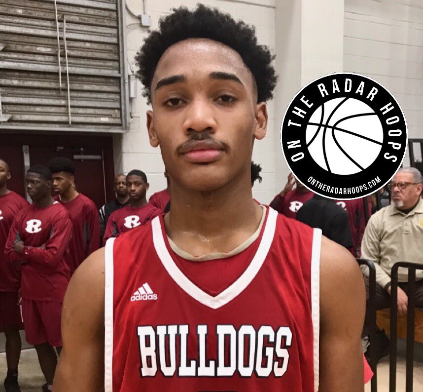 OntheRadarHoops's tweet photo. Tyrin Lawrence @tyrinlawrence is a skilled guard who can play multiple positions on the perimeter due to his size 

He made multiple shots from deep and scored off slashes to the basket https://t.co/D3f2gBnFl7