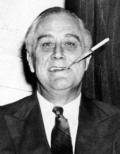 POTUSfdr19333's tweet photo. #RIPfdr https://t.co/brkJ38ZfPv