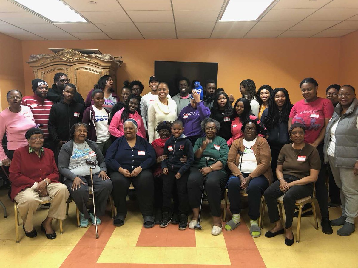 CommonGroundsNY's tweet photo. #MLKDay2018 #DayofService #IntergenerationalEvent @assemblytwright We cleaned, organized, shredded and mopped! https://t.co/VDW27BVqu6