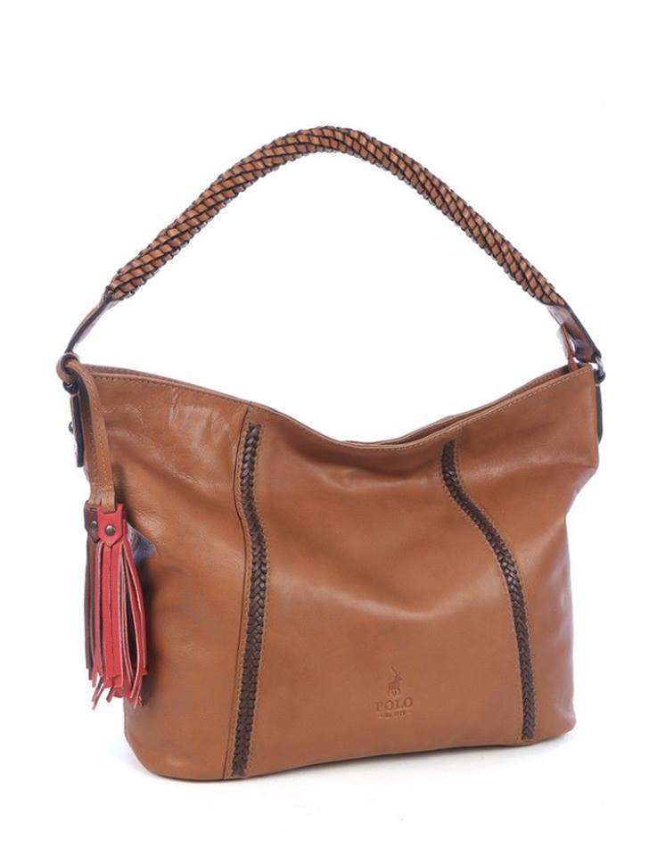 JessicaCarol717's tweet photo. Enjoy around-the-clock-elegance with this hobo style genuine leather bag in brown or toffee which features a contrast plaited trim detail with compact inner organizer inside. https://t.co/gHkn4ROwkT
#hobostyle #clockelegance #leatherbag #cellini #handbag #stylish #plaitedtrim https://t.co/jIinNuQjvn