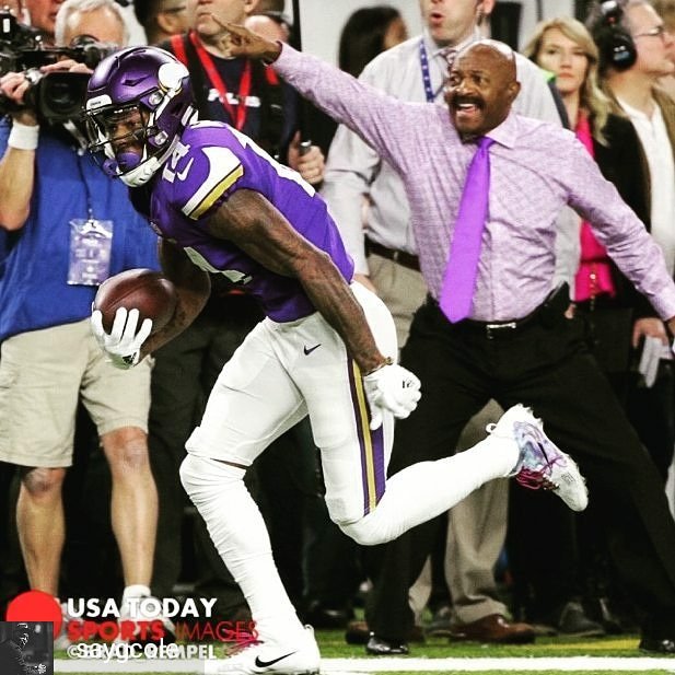 GCGolfTourney's tweet photo. Great photo of@gregcoleman8 in action!! #Vikings #BringItHome #SKOL #MinneapolisMiracle https://t.co/rUFXNbxSiO