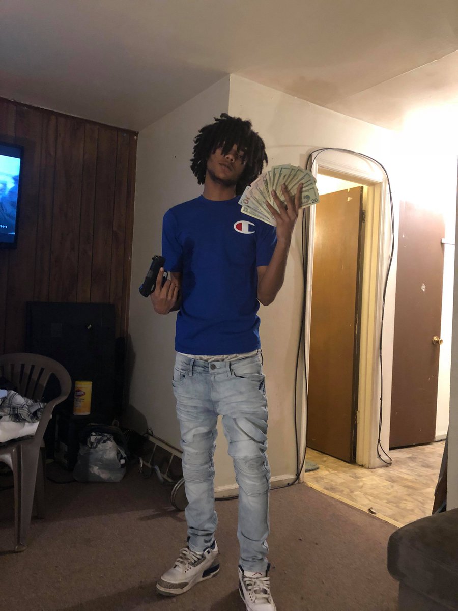 TreBoii30's tweet photo. I came to far to stop now I can let a nigga get Tha best of me 💯 https://t.co/v7NdrtI9vk