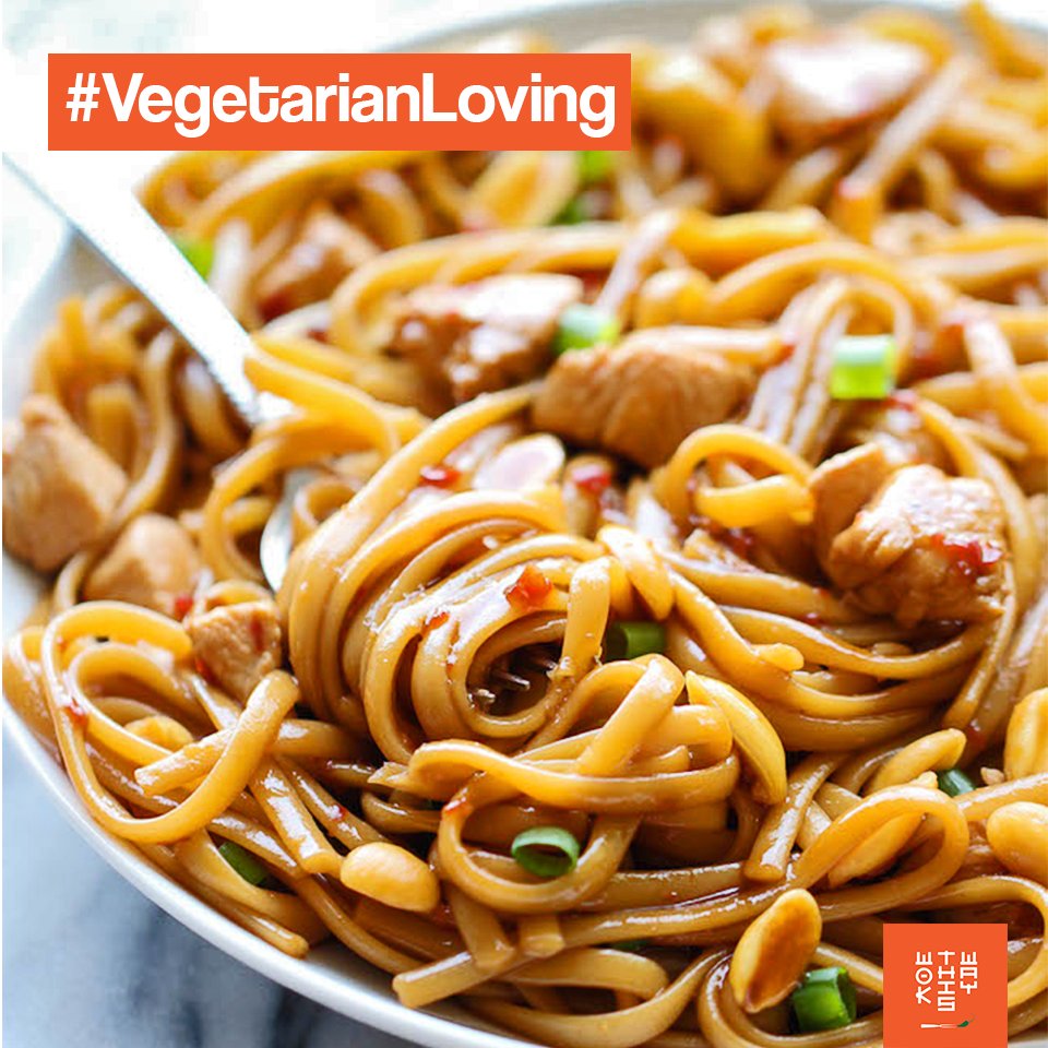 Who’s in the mood for some slurpy udon noodles with spicy Korean style bulgogi sauce? 
For those wondering, our Korean style bulgogi sauce is vegetarian delight. It has tangy flavour of red tomato served with fresh veggies &amp; melting soft tofu.
#WokThisWay
