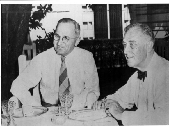POTUStruman's tweet photo. Very sad to hear about the death of President Roosevelt. However, I pledge to continue leading as he would. It's big shoes to fill but I am ready to take the spot of President of the United States. #33 #RIPfdr https://t.co/9XaIasse9X
