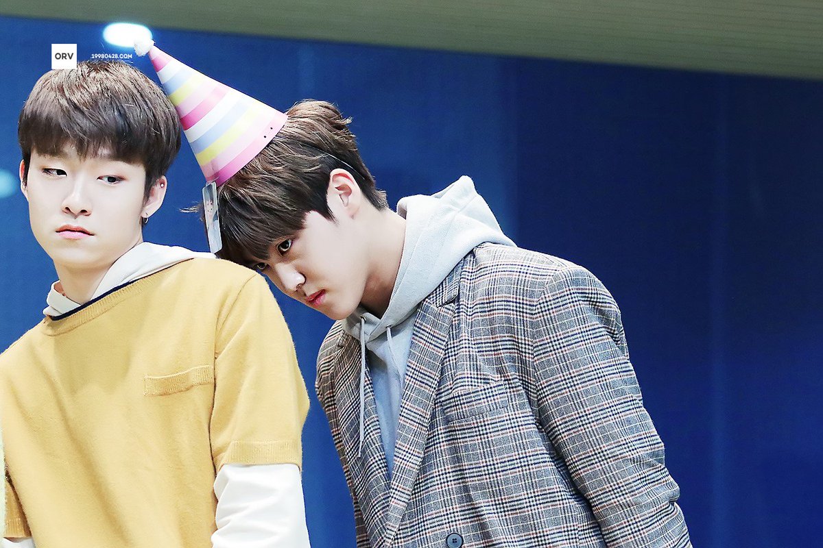 19980428_com's tweet photo. 180114 송장꾸와 그런 장꾸가 불편한 상지닠ㅋㅋㅋㅋㅋ #마이틴 #송유빈 https://t.co/m7jZhaoBlz