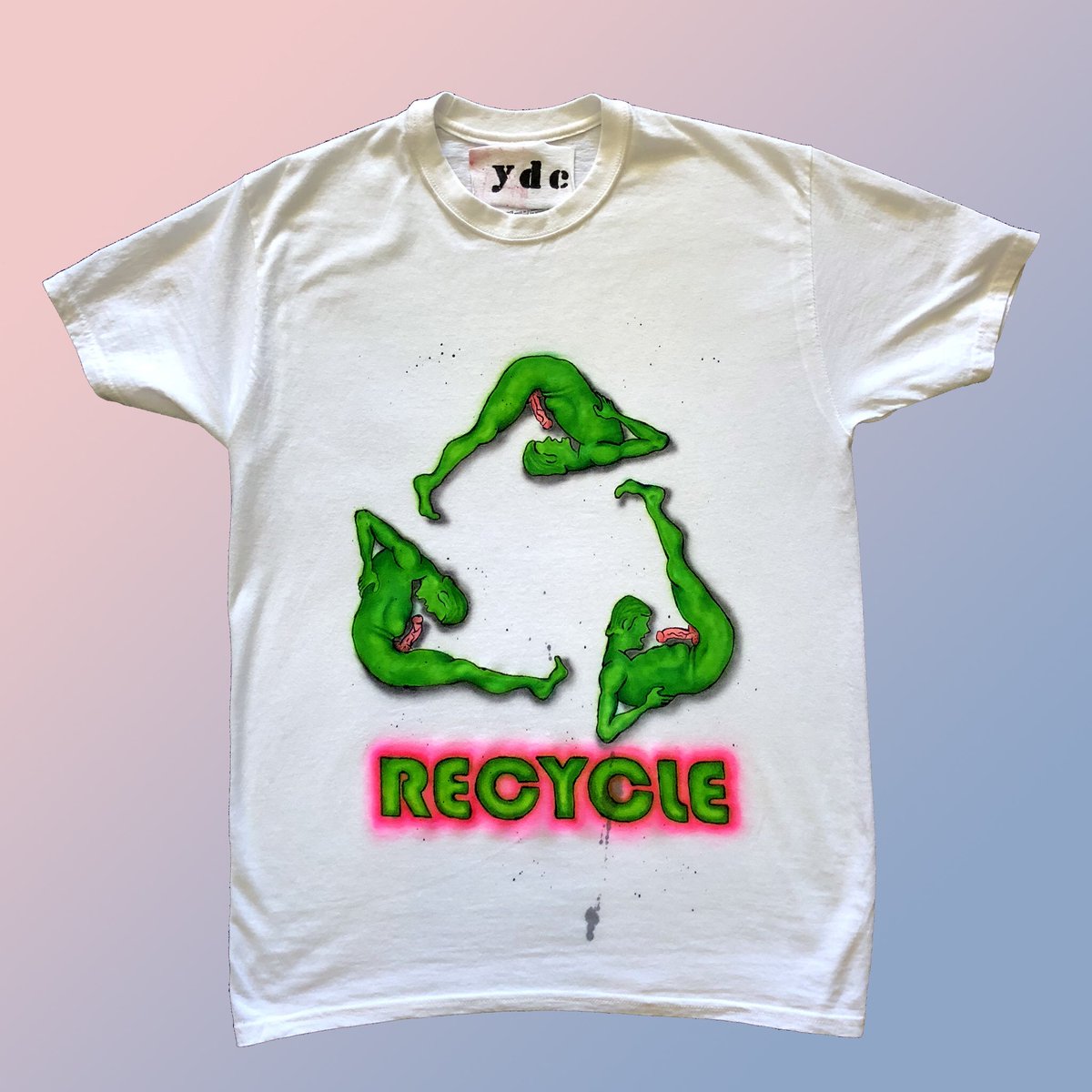 youngdeadceleb's tweet photo. Climate change is REAL! Please do your part and recycle ♻️ 💦💦💦 #youngdeadcelebrities #atlanta 
They say, suck a man’s dick, he has a blow job for a day but teach a man to suck his own dick, he has blow jobs for life. 
Autofellatio is a closed loop of desire and ecstasy https://t.co/2lIyRMpsQc