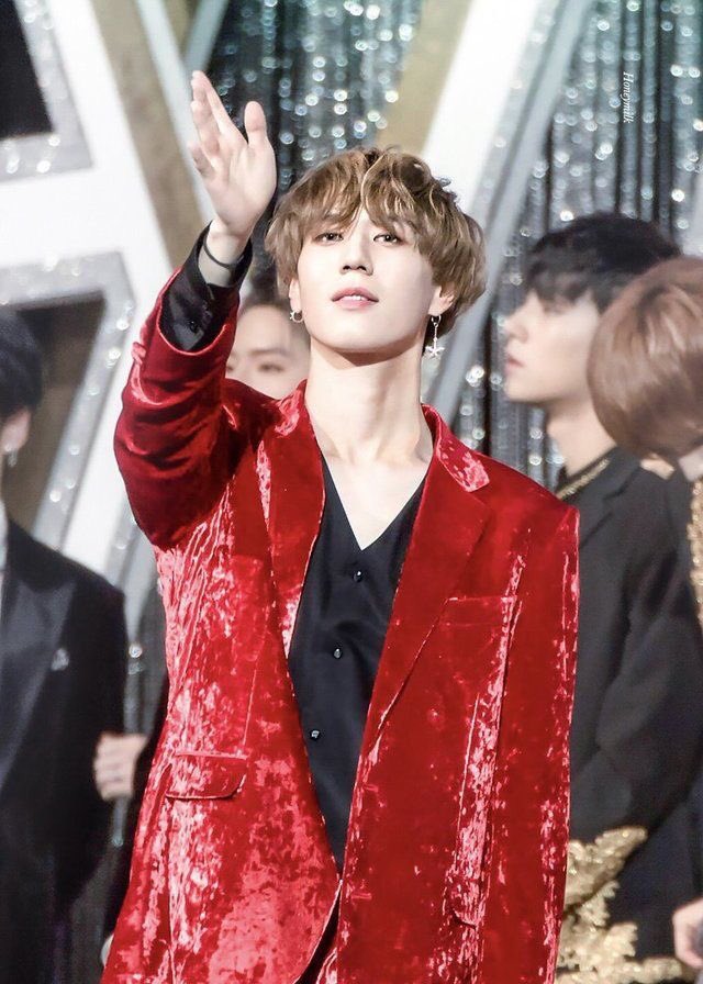 GOT7_pics_'s tweet photo. [✿] –Yugyeom https://t.co/fZdylGfOfM