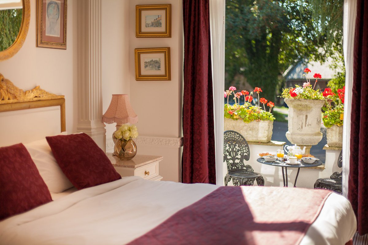 The Lookout Rye (@thelookoutrye) on Twitter photo 