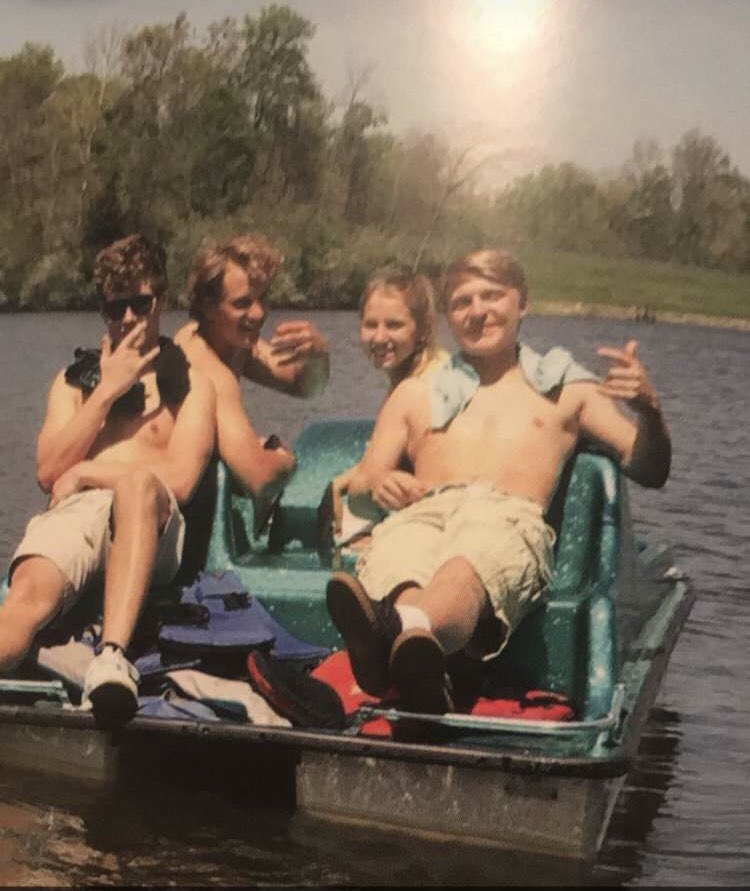 ryan_fury11's tweet photo. Happy G-day to da homie @zachtheobald_ ! Back when we had no worries https://t.co/LStUUj7IFU