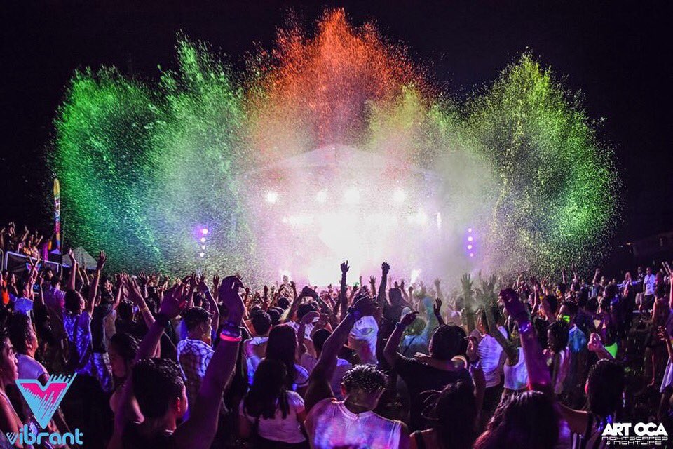 VibrantFest's tweet photo. New year, new adventure!! 💯
Make your school glow and #GoWildWithPaint! 🎉👐🏻
For bookings and inquiries: contact us at 09175574517 or email us at marketing.madhatterevents@gmail.com.
#VibrantxUniversities #VibrantFest https://t.co/2W1JITzt1E