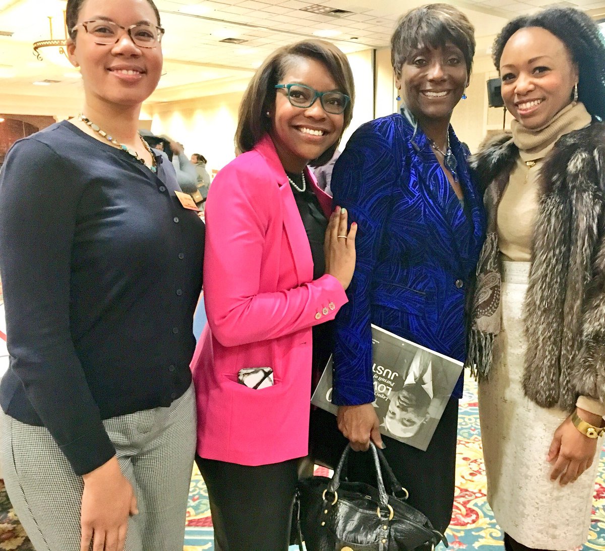 HeyDeanRansom's tweet photo. Inspired through song, spoken word, theater, &amp; @Captainirving ‘s life’s mission. Always a joy to come together in community. #STEAM #IntlEd #MLKJrDay https://t.co/8N3fdSieRL