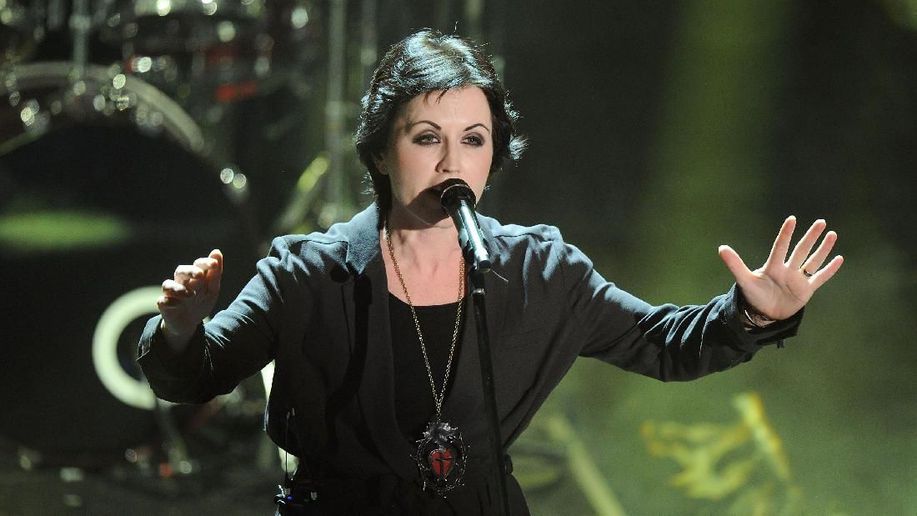 Senandung Duka Berkumandang di #RIPDoloresORiordan detik.id/Vtbnvr via <a href="/detikinet/">detikinet</a>