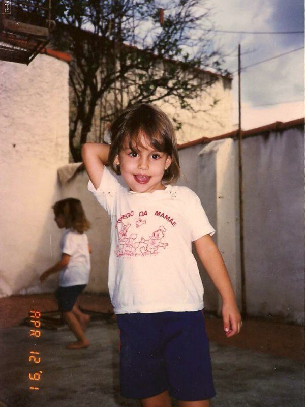 Melporai's tweet image. Nossa bebê cresceu, hoje Mel faz lindos 30 anos. Felizes sejam todos os seus dias. ❤️🎉 #ParabensMelFronckowiak