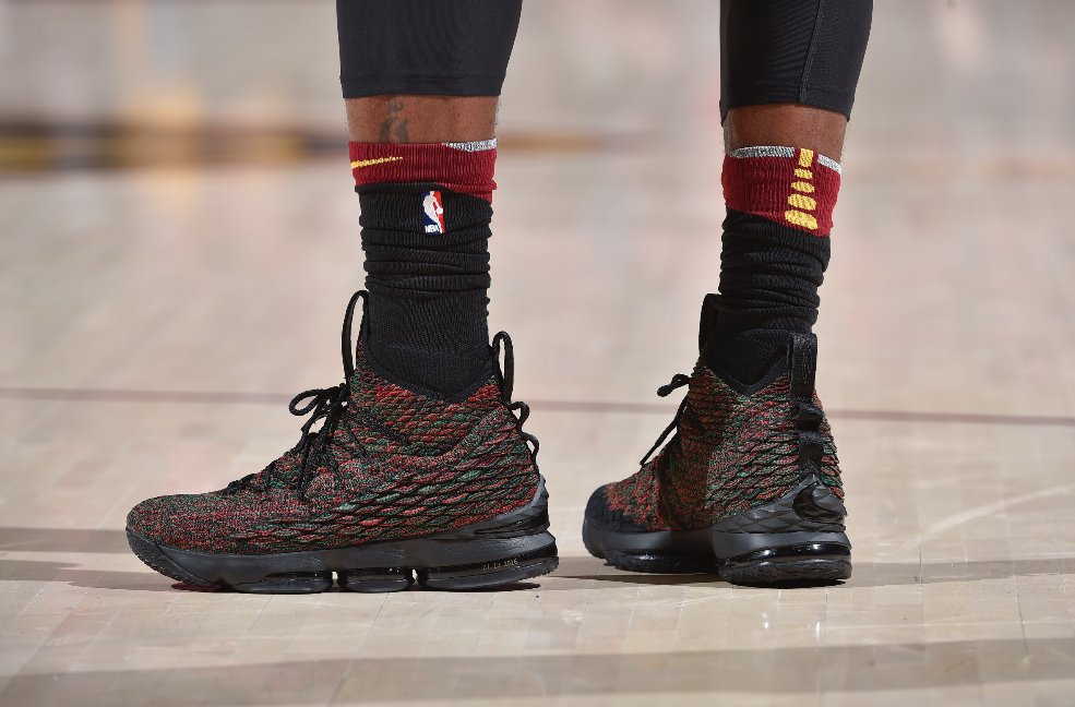 lebron bhm 15