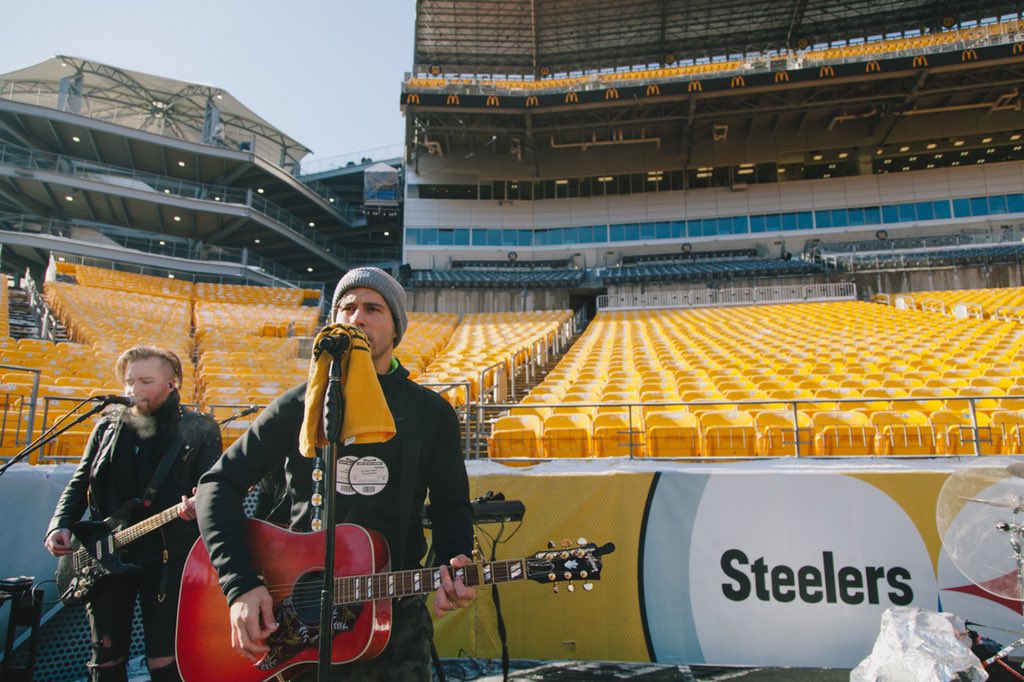 dansmyers's tweet photo. For a Pittsburgh kid, this was a dream. https://t.co/RvxyiyEmEm