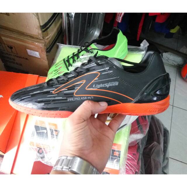 Saya menjual Sepatu Futsa... seharga Rp449.000. Dapatkan produk ini hanya di Shopee! shopee.co.id/ojansport/8387… #ShopeeID