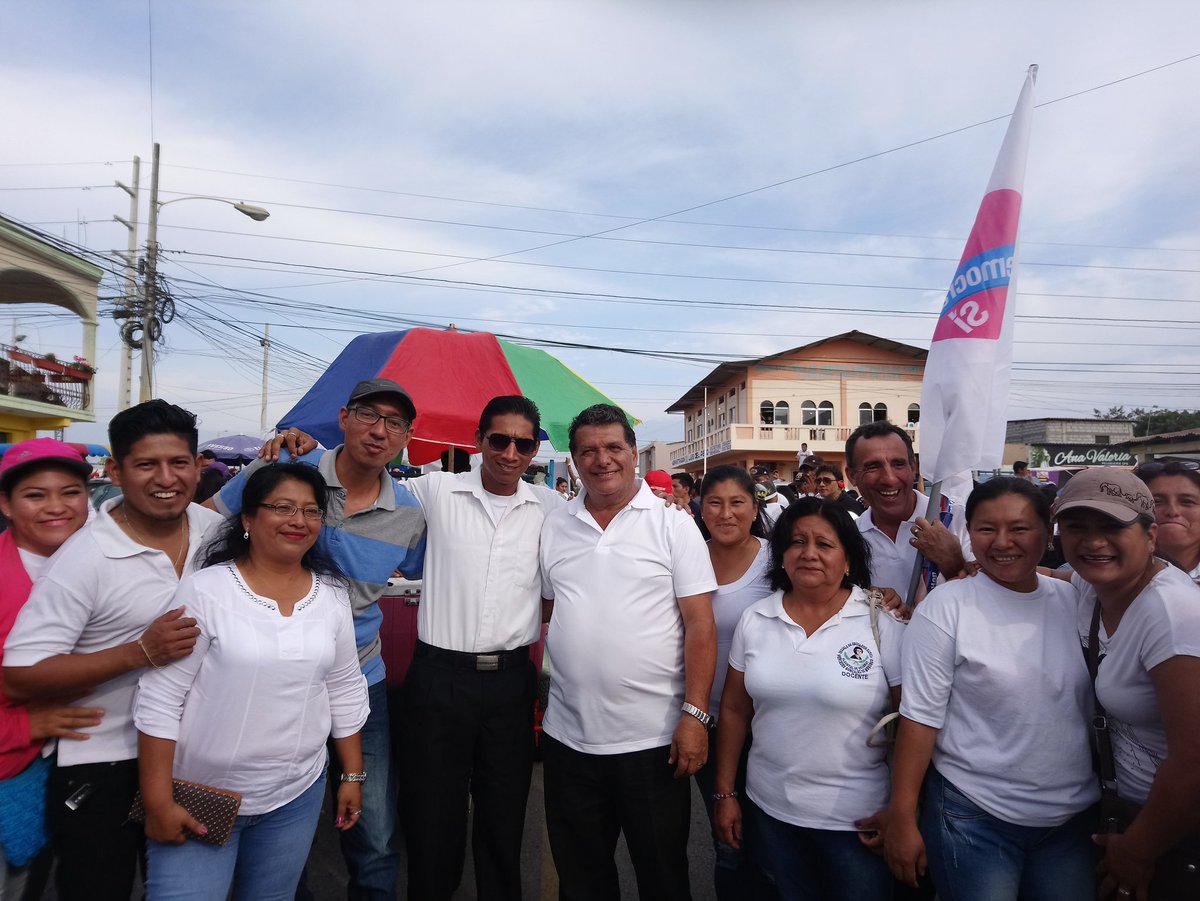 MercedesG1210's tweet photo. #SantaElena @davidsabando16 @djrm1985 @ERIKANTEVANG1 @MIGUELVALERO198 @angelpg19 @PicoPesantes @dannydelpiero https://t.co/n9EI7vgZ8p