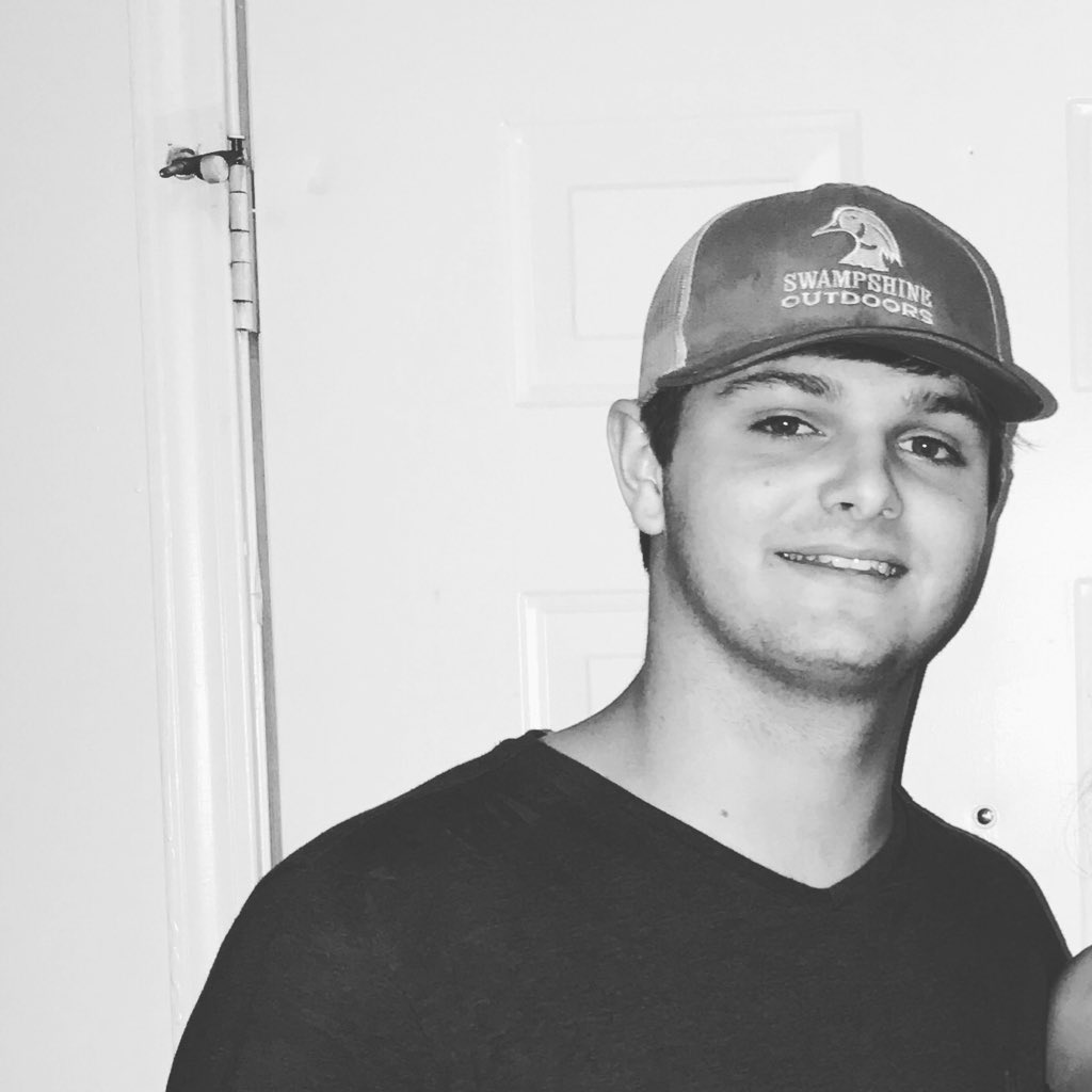 CTubbs22's tweet photo. #NewProfilePic https://t.co/sFCZlhR4Y6