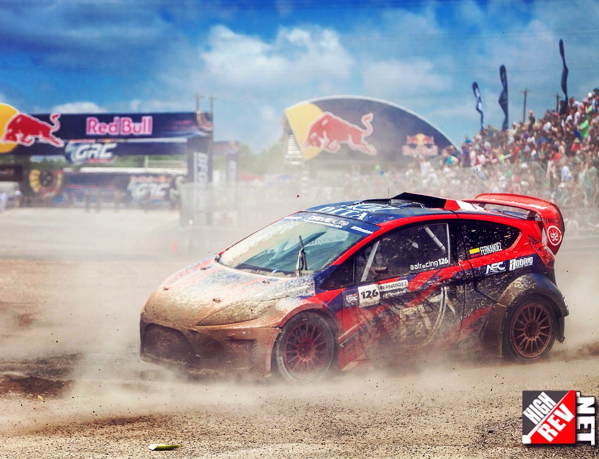 Awesome pic taken by a fan back in 2016 when we went to Dallas Texas for @grcseries 
📸: @rddphotos 
@highrevnet