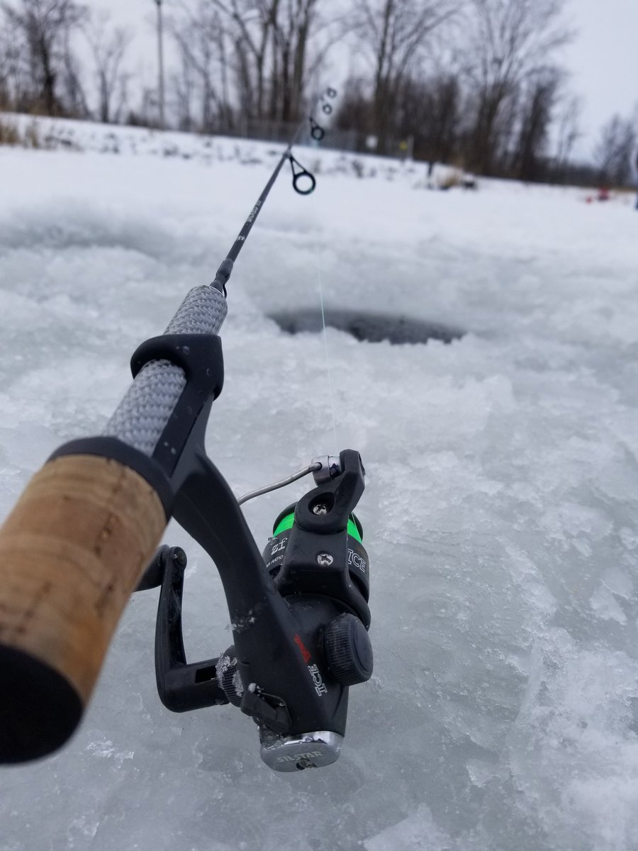 FFO_LIVETOFISH's tweet photo. Can't wait for the weekend to get back on the ice! #weekend #icefishing #winter #fishing #13fishing https://t.co/oQ1AJub2IK