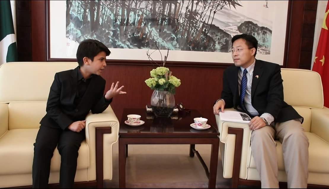 imtiazsoc109's tweet photo. Our lil Prof #Hammad_Safi visited China embassy and meet wd Hr Ambassador. He invited lil Prof to china for motivational lectures. @zlj517 @CathayPak #PakChinaFriendship https://t.co/OXgEjCTt6y