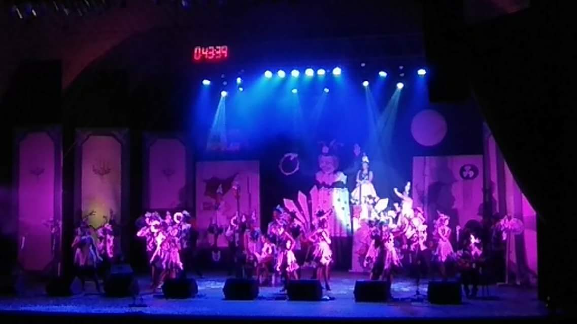 970carnaval's tweet photo. #CarnavalDeLasPromesas | Revista Saphirus hace su segunda pasada del concurso
#PromesasEnUniversal https://t.co/WzIx6NRENb