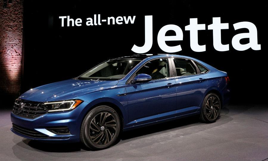 kumarckng's tweet photo. . @NAIASDetroit में @Volkswagen ने Unveil की 7th Generation #jetta . #china में #Sagitar के नाम से लॉन्च होगी उसके बाद #india का नंबर आएगा। @volkswagenindia #NAIAS #NAIAS2018 https://t.co/SyFhZJuOSn