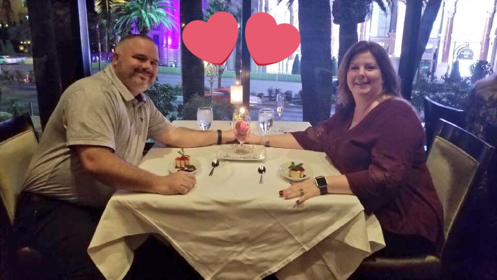 justynakersten's tweet photo. my parents are the cutest and to see them this happy 19 years later together makes me the luckiest daughter! Hope you 2 are enjoying Las Vegas together for your anniversary βΊοΈπ #truelovebirds https://t.co/rOTgQQkxKG