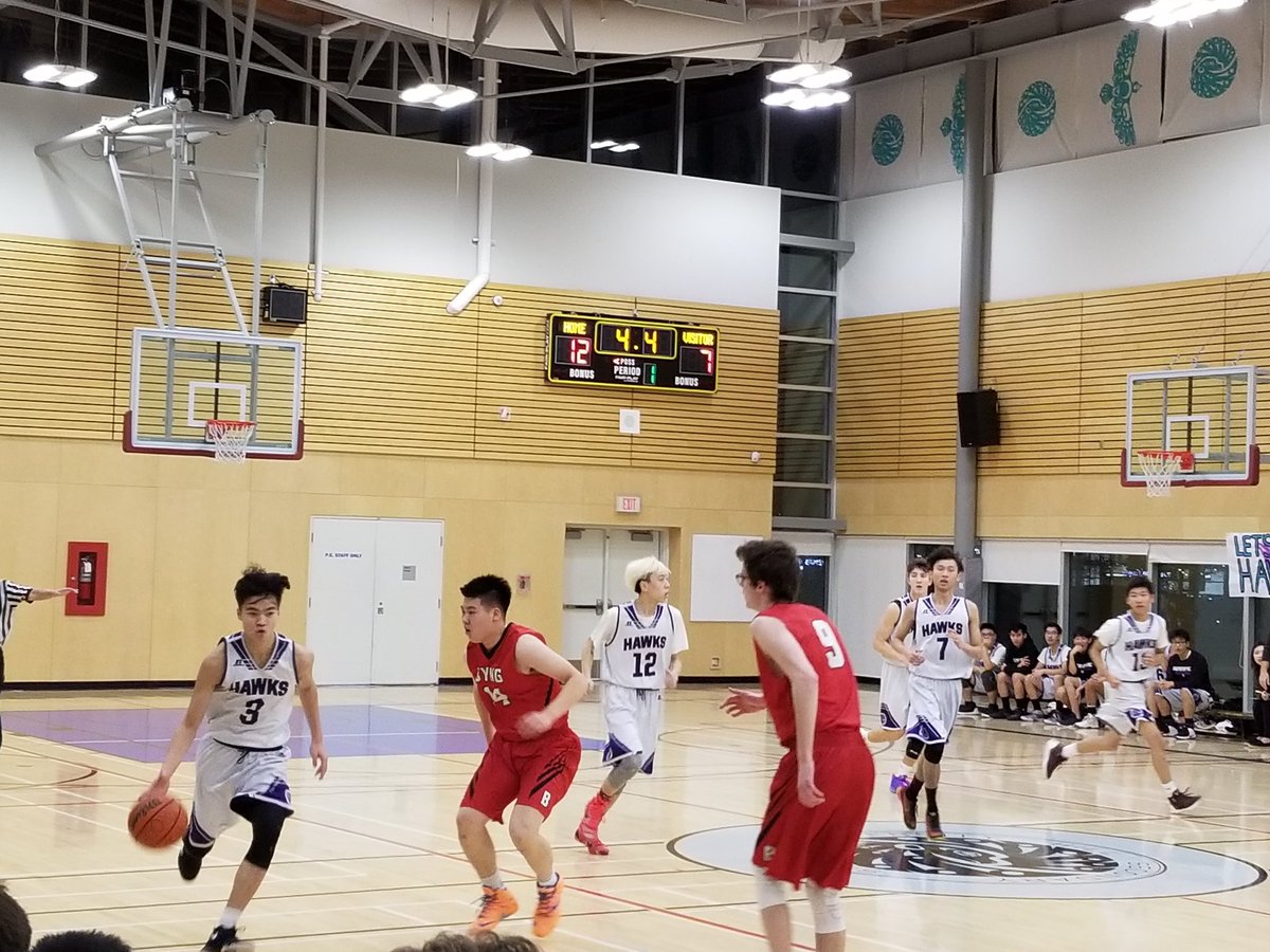 Ms_Kauldher's tweet photo. A great first period! GO HAWKS!! @uhillsecondary #vsb39 https://t.co/4T8bTZds0Z