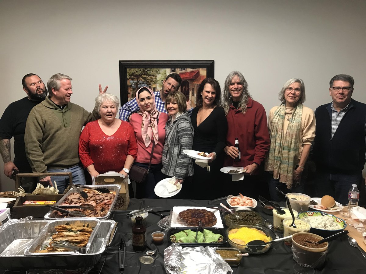 MarathonMasters's tweet photo. What happens when you cross a group of Toastmasters with kitchen utensils?
Table Topics, of course!
Join us at MarathonMasters Toastmasters @MarathonMasters on Thursdays, 12 noon - 1pm, at YRC Headquarters, 10990 Roe, Overland Park, KS.
#MarathonMasters #Toastmasters #speakers https://t.co/WyvHSrzHjA