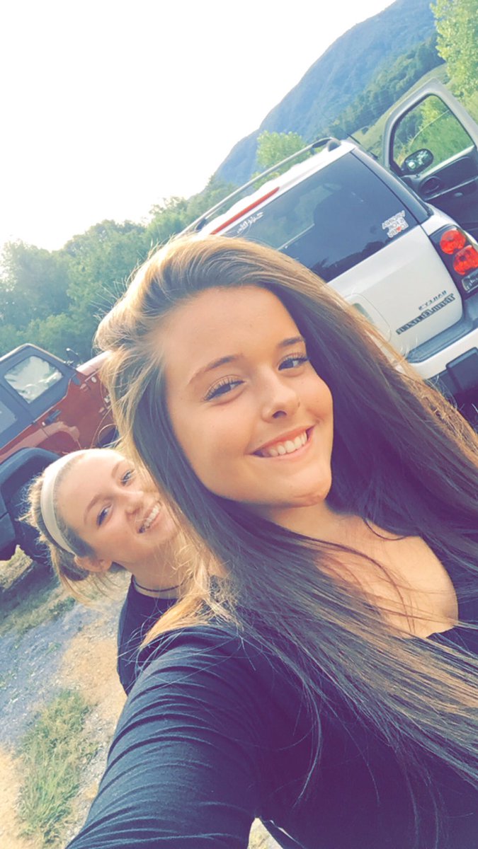 _Tayleerr's tweet image. feelin super lucky to have @cacurtis33 in my life 💟💟