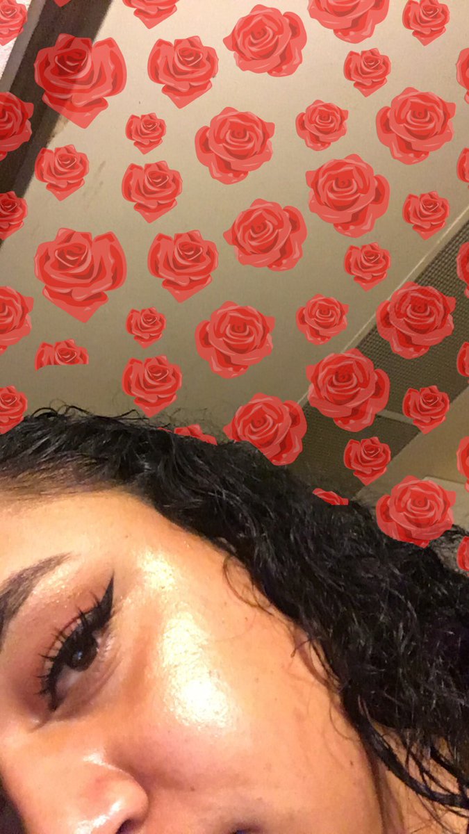 roseisagee's tweet photo. glo🤩✨ brought to you by @ItsMyRayeRaye’s palette 😍💕 #rayediant https://t.co/x5UINxx6j4