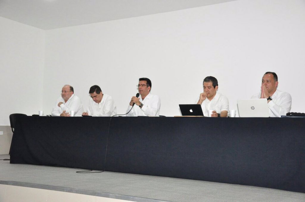 AnaGabyAguilar's tweet photo. Gracias @josejaviestrada Director del Centro de Investigaciones @C_Silvio_Zavala de la @unimodelo por organizar la  excelente 2ª Jornada Internacional "Investigación e Instrucción en el Proceso Penal" ¡De Lujo! Con @jlgcolomer @OntiverosAlonso @ArturoCossio @IIJ_UNACH 👏🏻👏🏻 https://t.co/ReCCgKGHz1