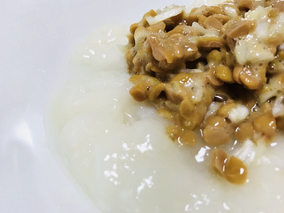 赤髪のとも Su Twitter お昼は納豆餅を食べました ʕ 美味しかった