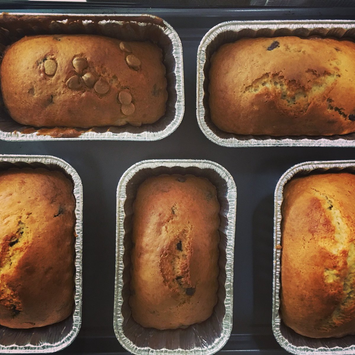 hilaryous's tweet photo. Banana bread I made today because the world isn’t a complete shithole, yet. #fatsolife https://t.co/Ccps2fxPsw