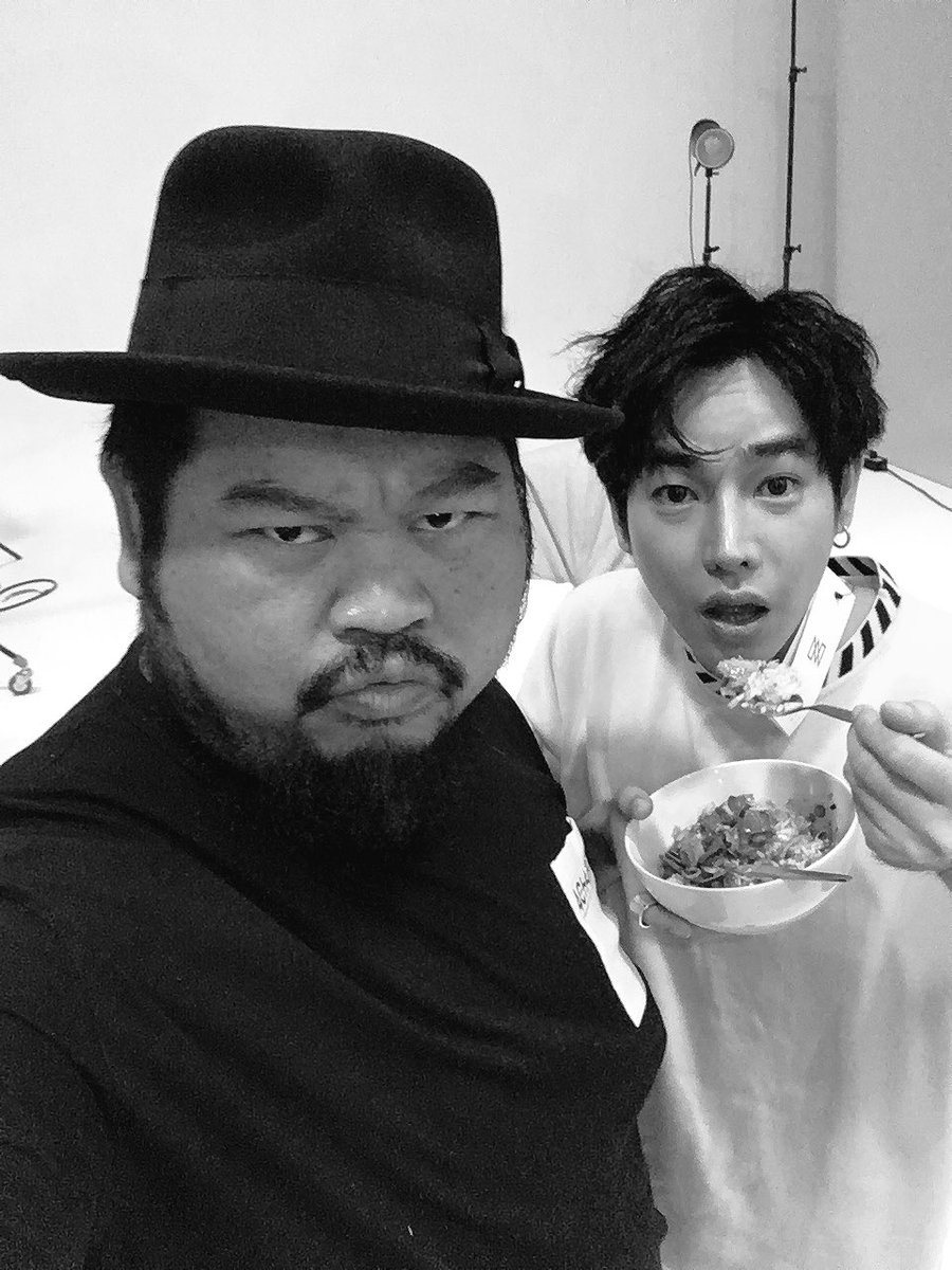 pongkool's tweet photo. เที่ยงแล้ว ต้องให้อาหารทามาก๊อตกีกี้ นิดนึง #เป๊กผลิตโชค #peckpalitchoke https://t.co/M63SW0ke5u