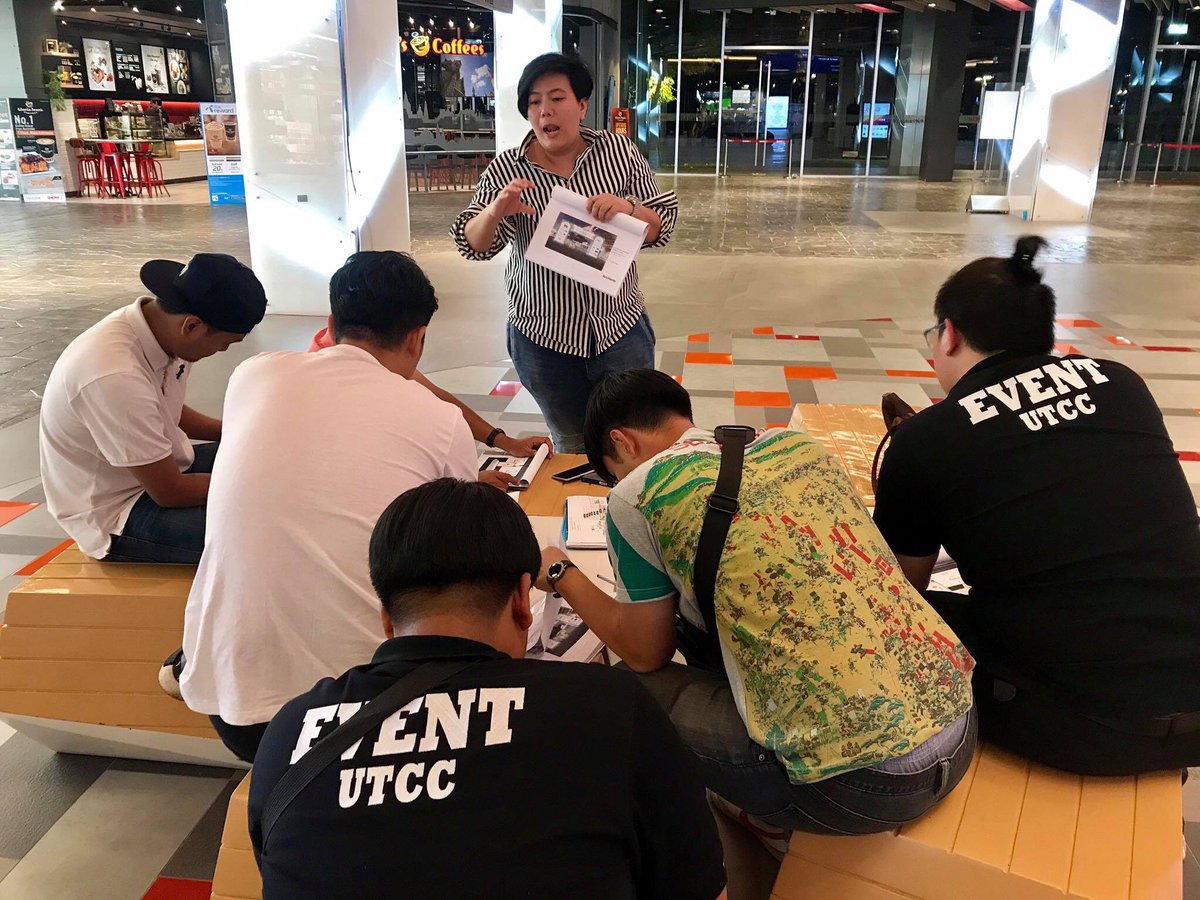EventUTCC's tweet photo. วิถีลูกผู้ชายสาขาอีเว้นท์ ก็งานSet up นี่แหละ
รับผู้ชายเยอะนะครับสาขานี้ เพราะขาดแคลนมาก 😉

เรียนรู้จากประสบการณ์จริง กับมืออาชีพตัวจริง ที่นี่เท่านั้น!!! 
#Eventหอการค้าเรียนอะไร 
#SetUpTeam #EventUTCC
#EazyRunningOfTheBrides6
#BECTero
#MayaPlus https://t.co/vOLVN6D45F