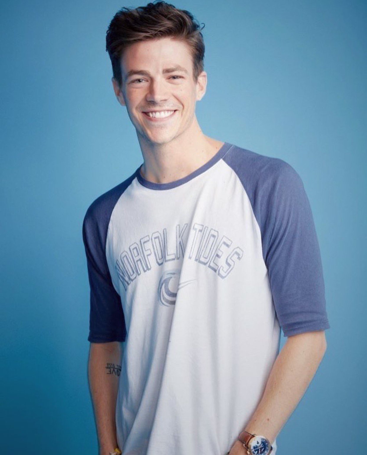 Yo! Can\t believe I forgot this! Happy belated Birthday to my hero! Grant Gustin AKA 