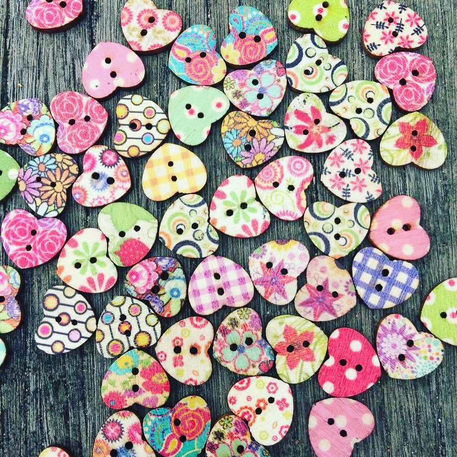 MrsBBoutique's tweet photo. Patterned heart buttons. Perfect for all types of crafting. Have you thought about making a card for Valentines Day? These would be perfect! ππ #ValentinesDay2018 #cardmaking #buttons #heartbuttons #crafts #craftsupplies #craftsupplier #patternedhearts #handmade https://t.co/xvBfZ9YBN6