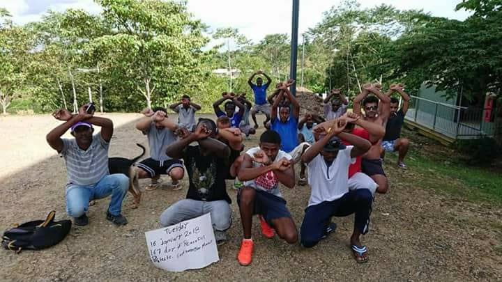 Athena25595773's tweet photo. Tuesday 16 January 2018
167 Day of peaceful #ManusProtest
East Lorengau #Manus
#AustraliasShame #SanctionAustralia #blacksites #EvacuateNow #SOSManus https://t.co/u2l9ygEjgJ