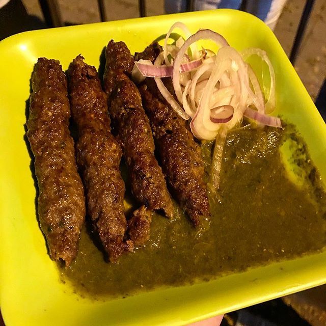 BiteJunket's tweet photo. My motto in life: “Seek Kebabs” .
.
.
.
.
.
#kebabs #seekhkebabs #eat #food #foodgasm #foodporn #foodcoma #foodie #foodblogger #foodie #mumbaieats #livetoeat #lovefood #muttonkebabs #meat #india #mughlaifood #tasty #yummy #delicious #tbt #like4like #foll… https://t.co/dRRYnD0AvE https://t.co/iG0EmNs1mu