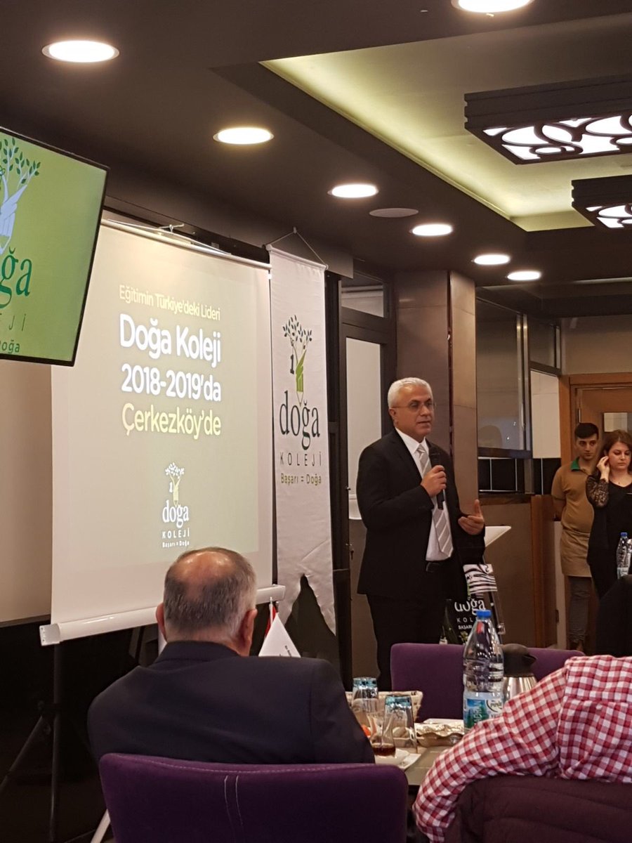 hakaninanir's tweet image. Çerkezköy @DogaOkullari için geri sayım başladı. Tanıtım toplantısında heyecanımızı paylaşıyoruz. @phyerka #Codemath sistemimizden bahsediyor. Genel Müdürümüz @AliRizaLule benzersiz eğitim sistemimizi anlatıyor. @turgay_turker @aserus