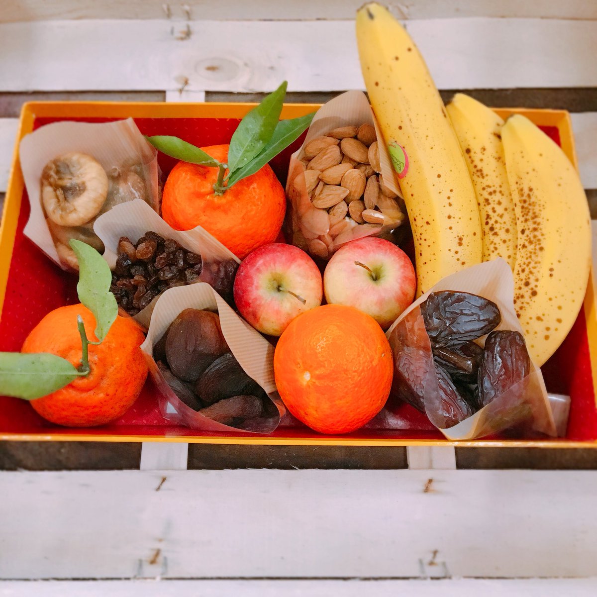 Offrez vous un moment de partage et de vitamine en entreprise ! #bio #nantes #livraison #cohésion 🍊🍏🍌