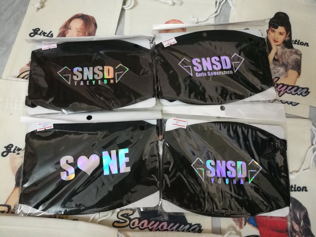 1HeartDesign's tweet photo. แมส ผ้าปิดปาก 40 บาทค่ะ เหลือ 4 ชิ้น
#SNSDFAIR https://t.co/p4k0L5QHiE