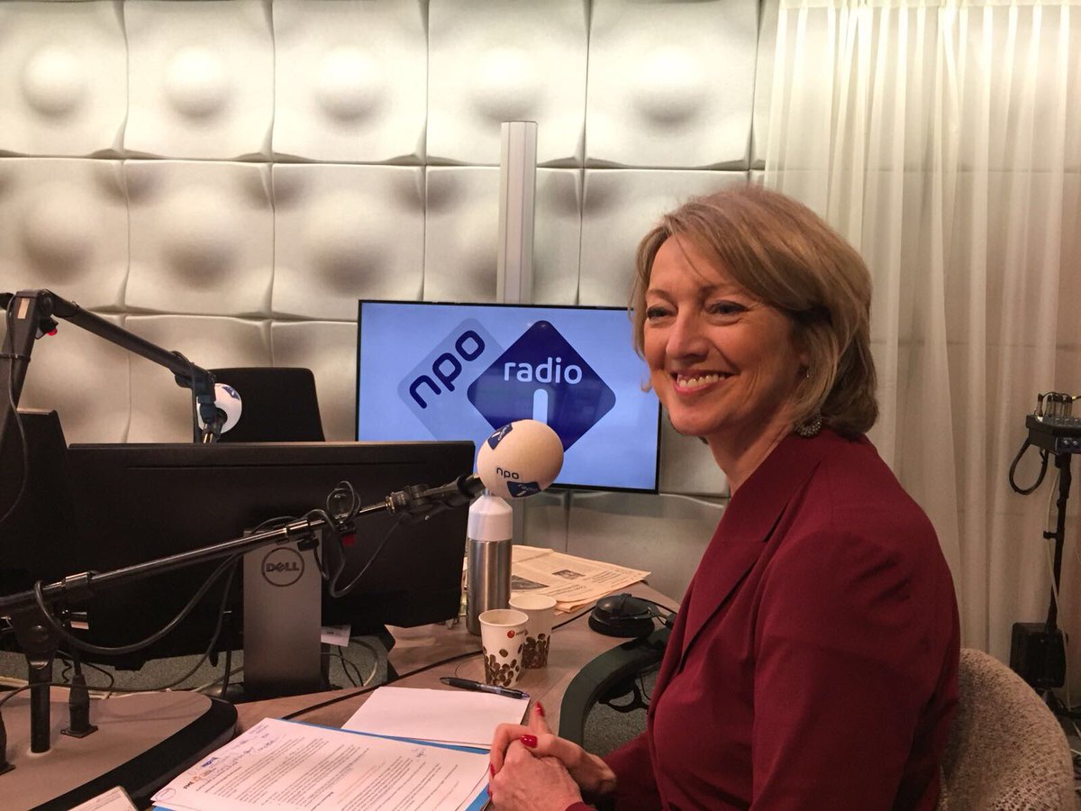 FME-voorzitter <a href="/InekeDezentje/">InekeDezentjéHamming</a> is nu hoofdgast op <a href="/NPORadio1/">NPO Radio 1</a> bij <a href="/SpraakmakersOp1/">Spraakmakers | KRO-NCRV</a>. Beluister haar visie op het belang van de technologische industrie. radioplayer.npo.nl/radio1/?