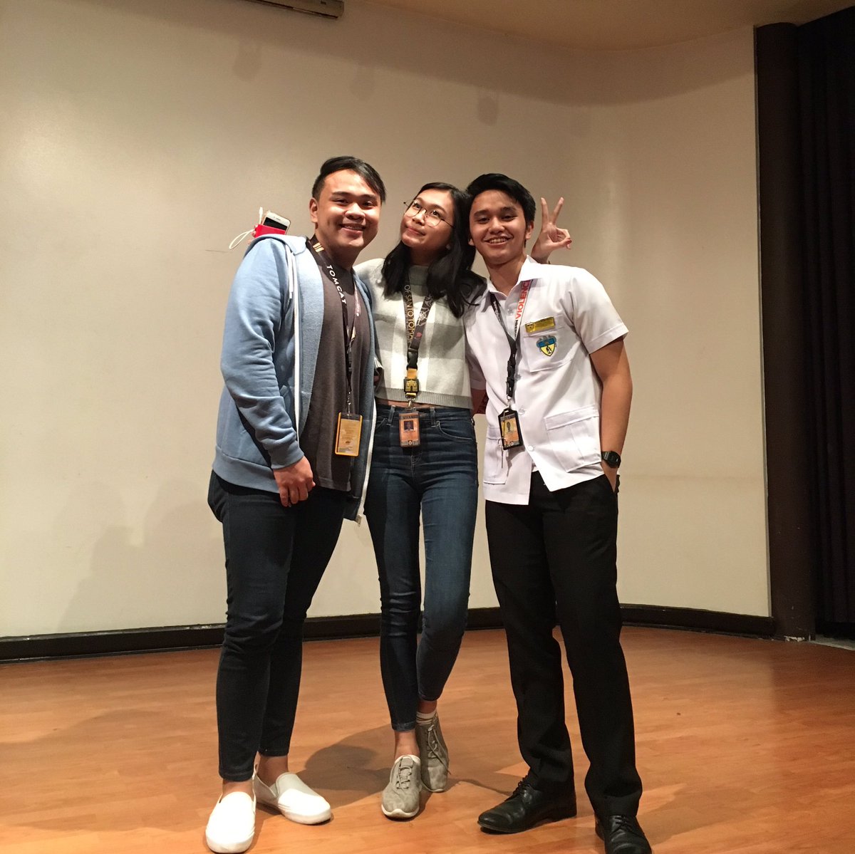 patrickalo_'s tweet photo. USTHS '13,'14,'15 x TOMCAT Circle of Talents '17-'18 ππ @micountalan_ @anabalmoris https://t.co/dH41xictiO