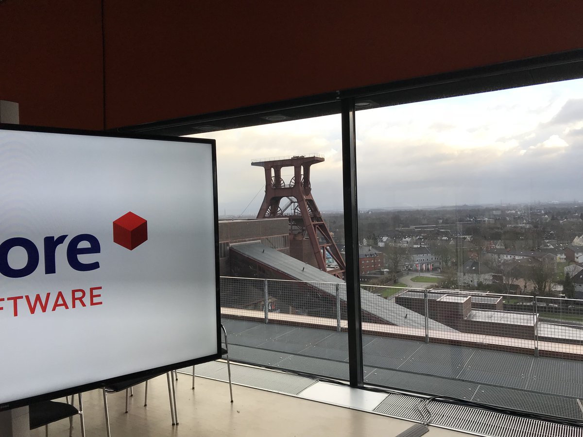 viastoregroup's tweet photo. Letzte Vorbereitungen für unseren #Softwaretag 2018 morgen in der Zeche @ZOLLVEREIN. Wir freuen uns drauf! https://t.co/FboTYuMYmW