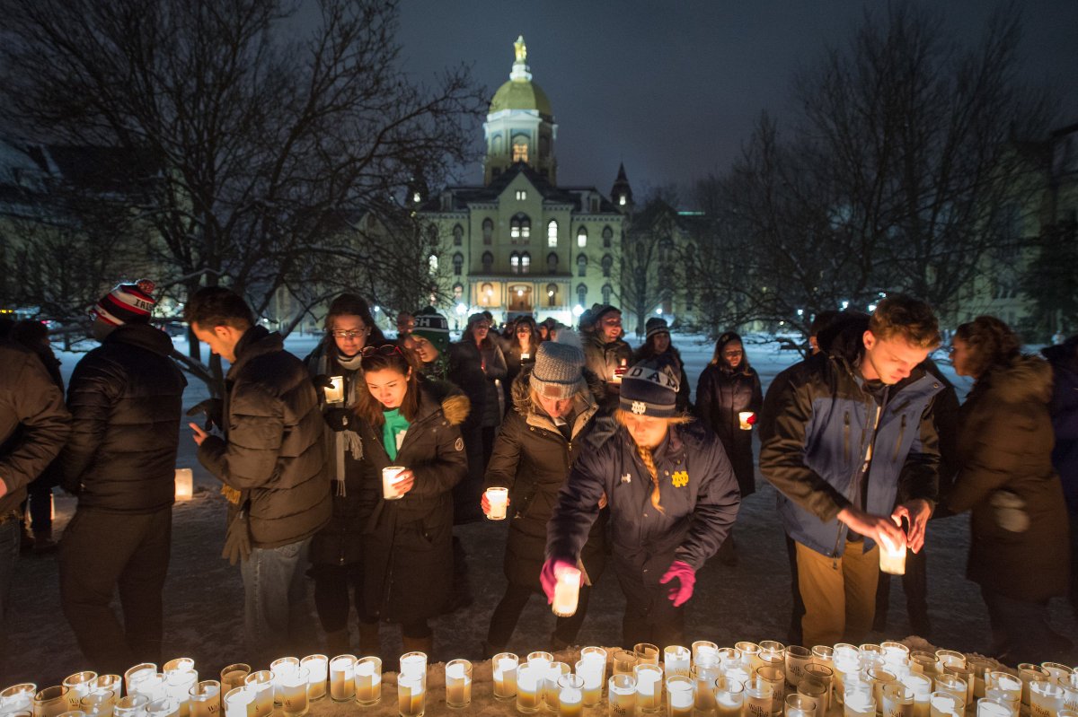 NotreDame's tweet photo. Last night students, faculty and staff attended a candlelight prayer service honoring Dr. Martin Luther King, Jr. The event kicked off the third annual Walk the Walk week designed to foster dialogue and reflection on making Notre Dame a more inclusive community. https://t.co/0AKybwCwhm