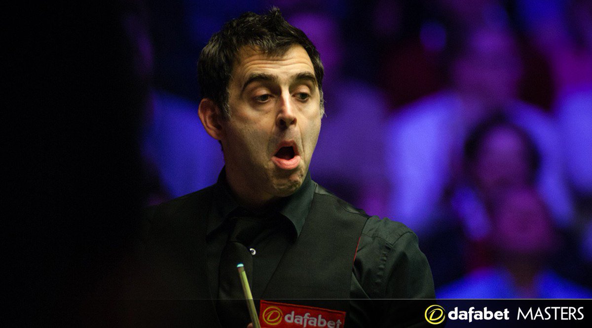 This is getting ridiculous... In only his 6th scoring visit in the match so far, @ronnieo147 fires in a 75 break to go a frame from victory! [5-0] #dafabetmasters