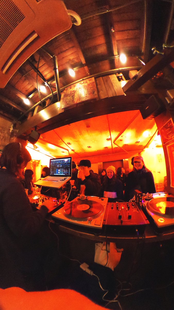 Kei 蜆楽檸檬 ケンラクレモン 毎週日曜日はイベント営業しております どなた様もお気軽に 大阪 北新地 生搾り 酎ハイ お酒 音楽 Dj 蜆楽檸檬 レモンのマスター 日曜日 日常 商売繁盛 煮豚バースデー ニブさん 女子率 Theata